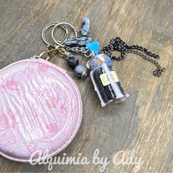 Snowflake obsidian golden gem key chain charm/card holder accent - Picture 1 of 6